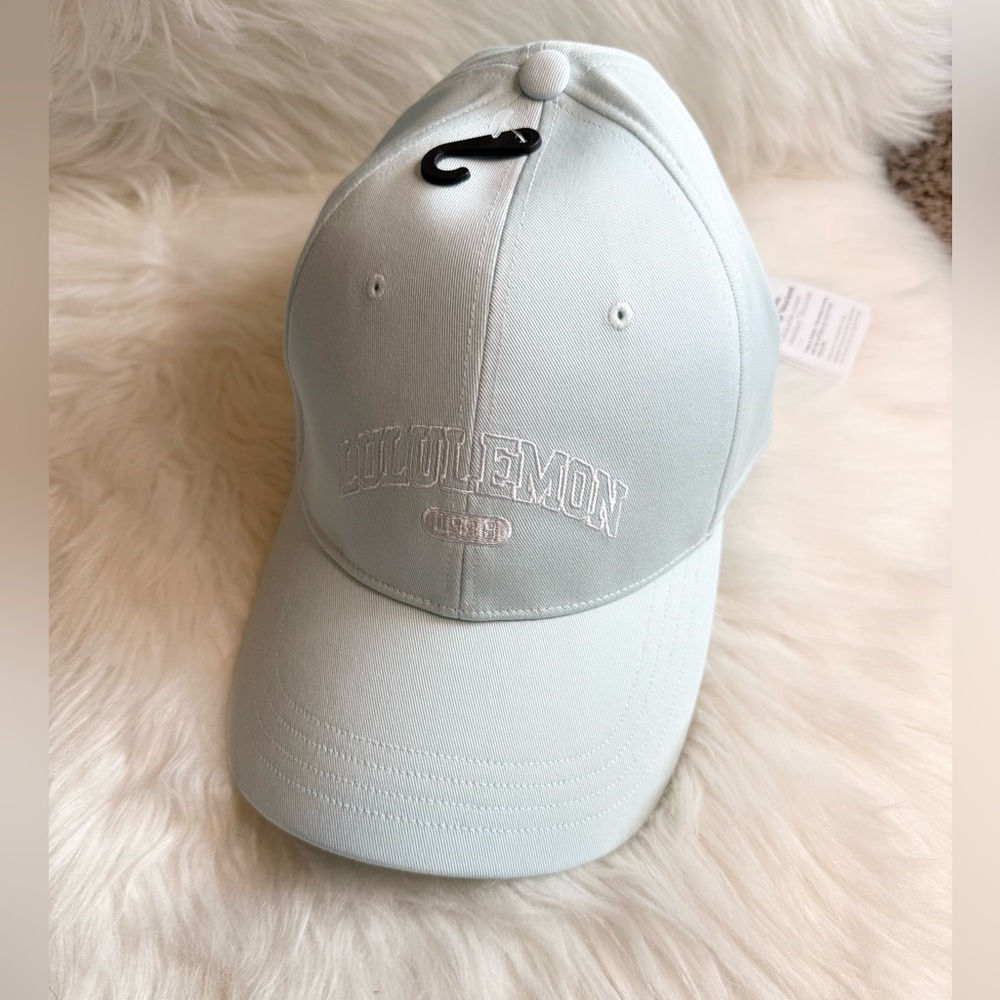 Lululemon Classic Ball Cap Structured Size L/XL Unisex MIBR/WHT New